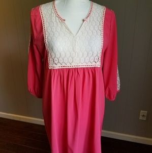 Pink lace tunic -V neck.